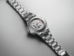 New Aquis Date Upcycle Calibre 400 43.5