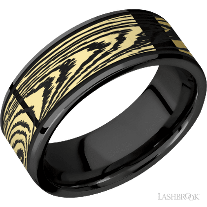 8 mm wide/Flat/Zirconium band with one 6 mm Centered inlay of 14K Yellow Gold with a laser carved Woodgrain pattern.